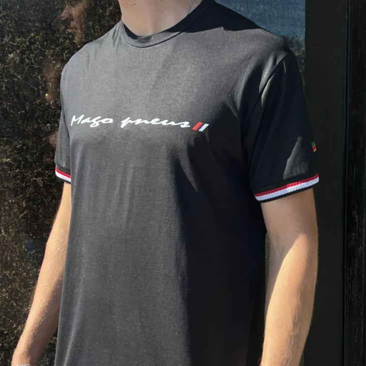 Camiseta Mago Pneus - Preta