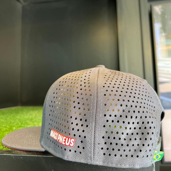 Boné Trucker Mago Pneus - Preto - Imagem 2